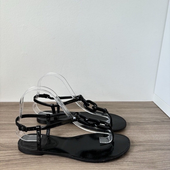 Burberry Sandals Black Patent Leather Flats Sz 7 US Authentic❤️ - Picture 4 of 8